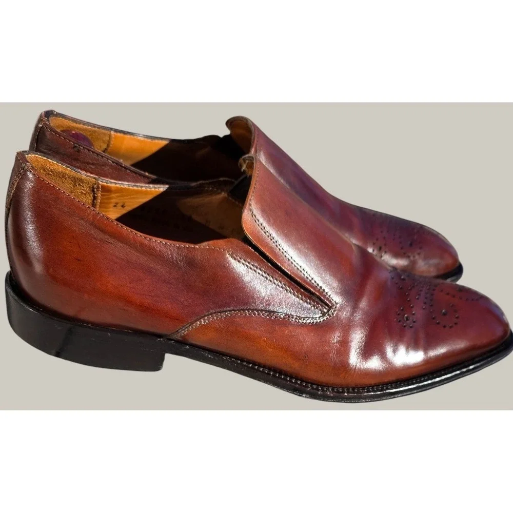 Johnston & Murphy‎ Handcrafted in Italy Mens 10M Brown Medallion Toe Loafers